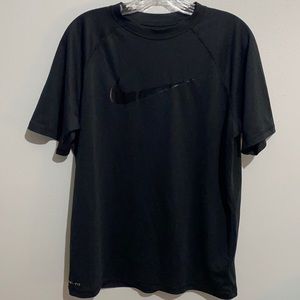 Nike Dri-Fit Black Tee Short Sleeve Size M